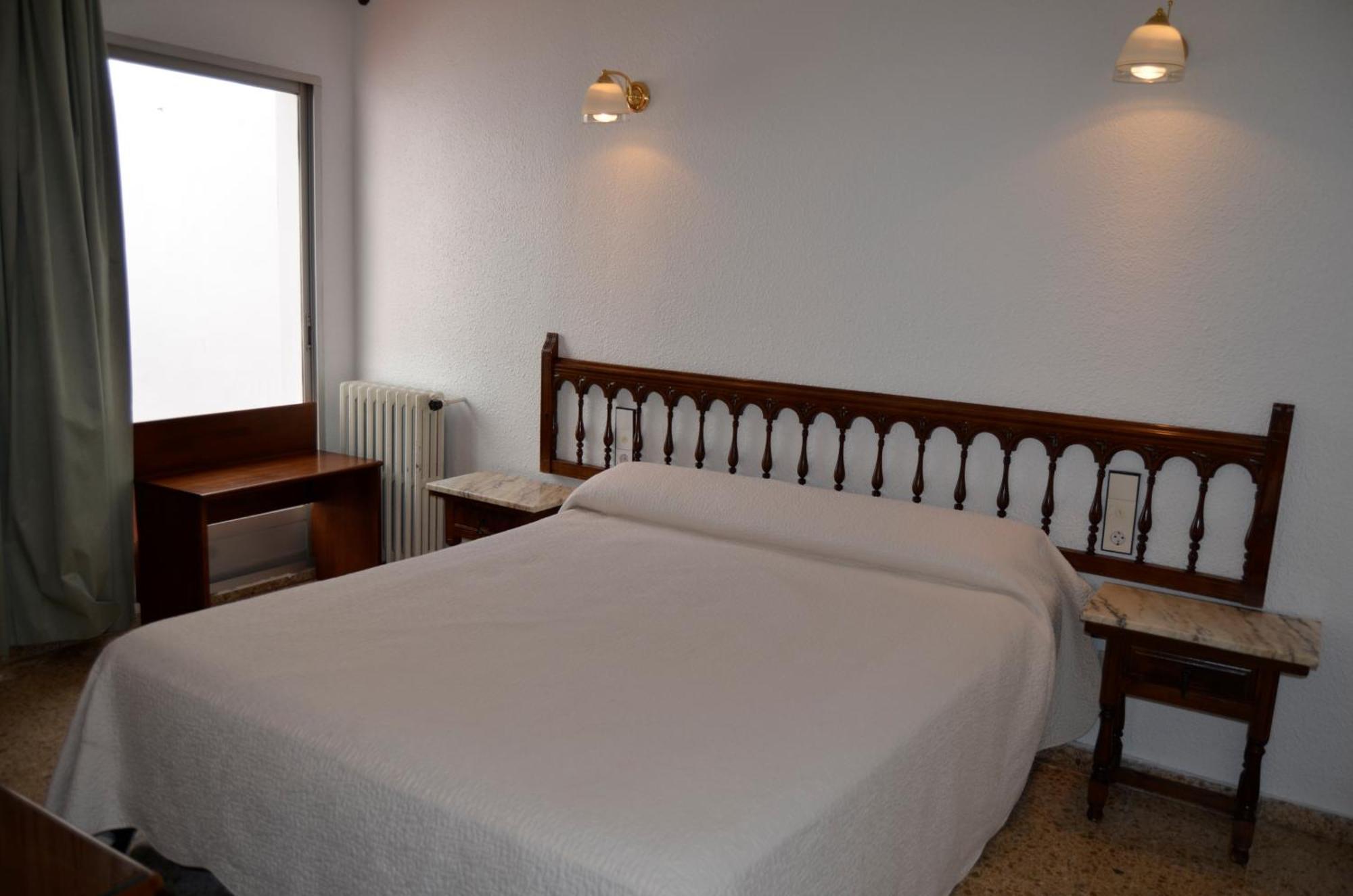 Hostal Blayet Валенсия Экстерьер фото